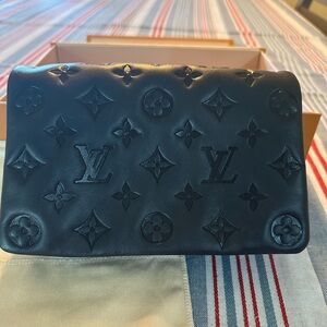 Louis Vuitton Felicie Empreinte Coussin Pochette 7.9 x 5.5 x 3.1 inches